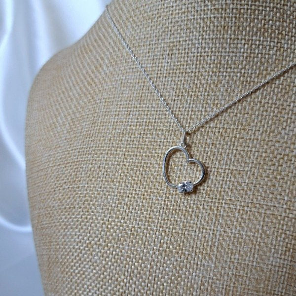 CONJUNTO CORAZÓN CON CUBIC