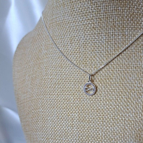 CONJUNTO INFINITO CON STRASS