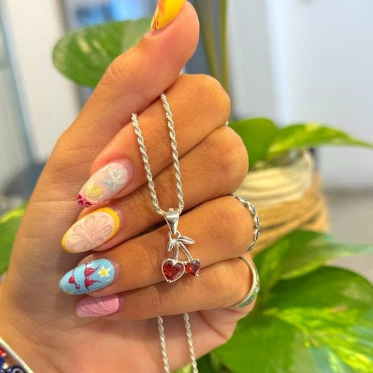 CONJUNTO CEREZAS CORAZÓN ROJO